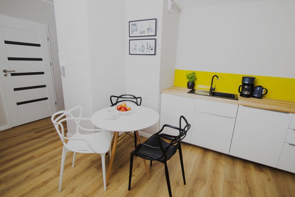 Holidays Home Apartamenty Chmielna Gdansk Luaran gambar