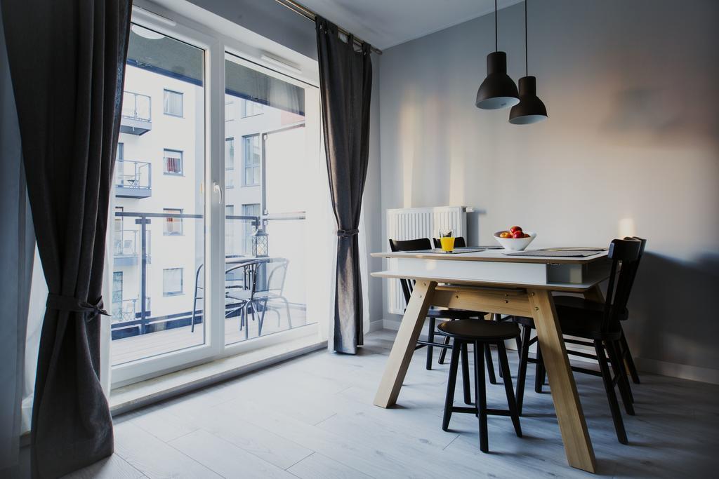 Holidays Home Apartamenty Chmielna Gdansk Luaran gambar