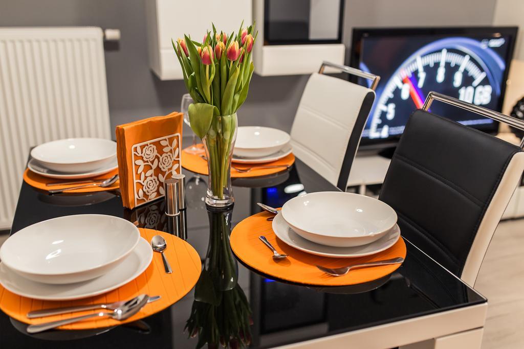 Holidays Home Apartamenty Chmielna Gdansk Luaran gambar